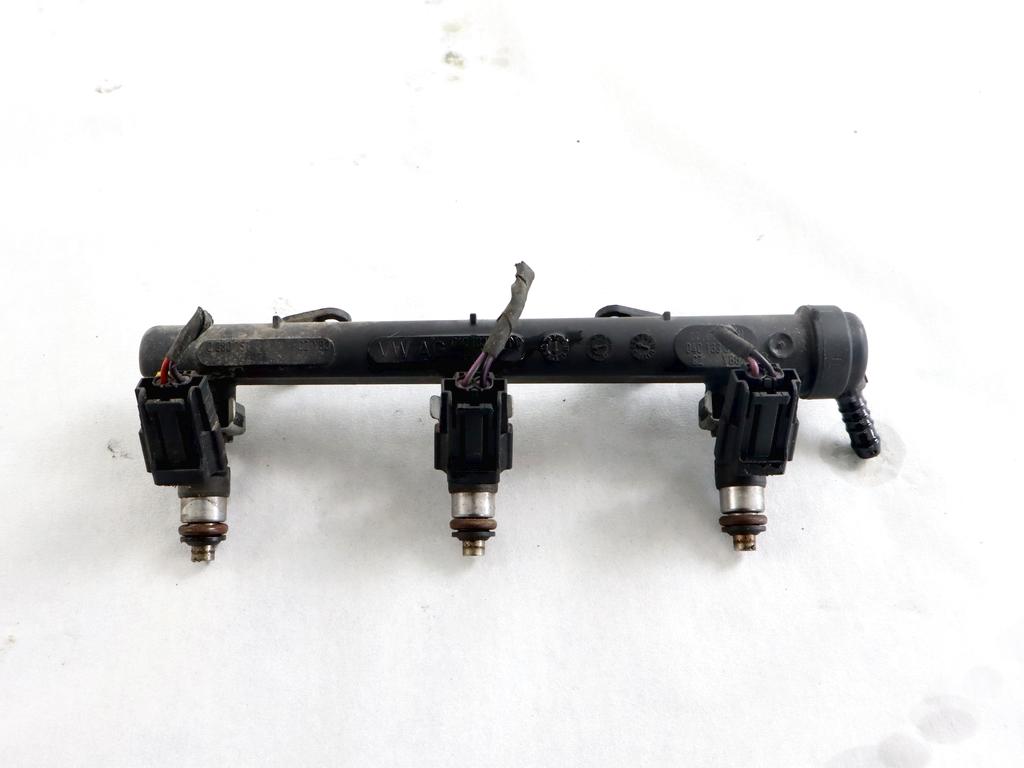 04C133313N TUBO INIEZIONE E SERIE INIETTORI BENZINA VOLKSWAGEN UP 1.0 M 50KW 5M 5P (2013) RICAMBIO USATO 04C906031D
