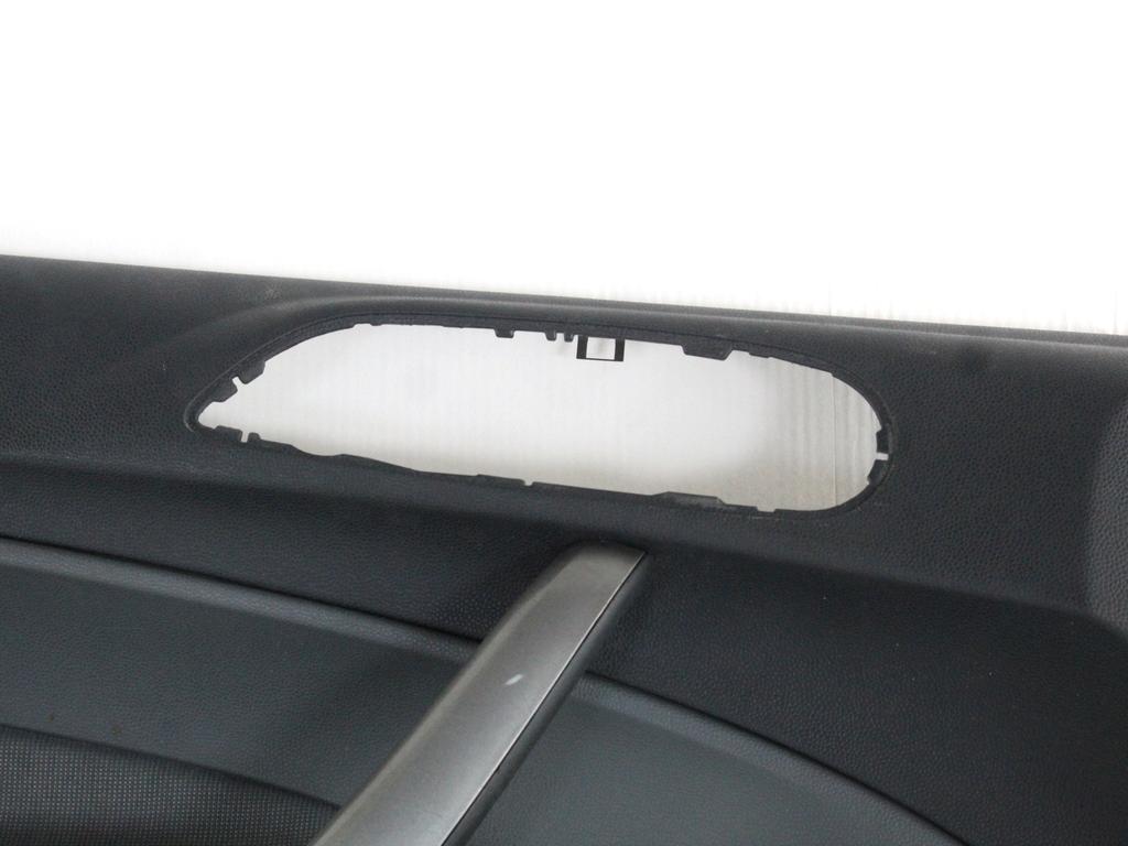 1667585 PANNELLO INTERNO PORTA ANTERIORE SINISTRA FORD FIESTA 1.4 G 71KW 5M 3P (2009) RICAMBIO USATO