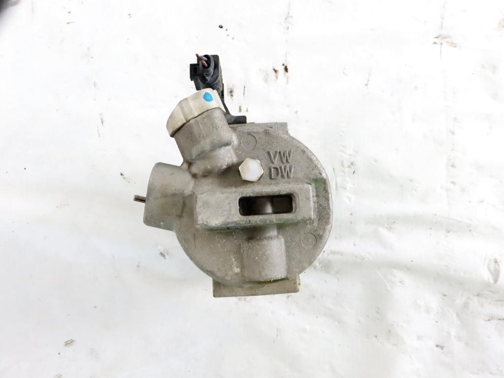 1S0820803C COMPRESSORE CLIMATIZZATORE CLIMA A/C VOLKSWAGEN UP 1.0 M 50KW 5M 5P (2013) RICAMBIO USATO