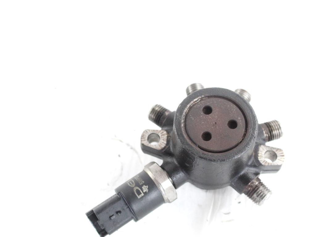8200057232 TUBO INIEZIONE DIESEL RENAULT MEGANE SW 1.5 D 60KW 5M 5P (2003) RICAMBIO USATO
