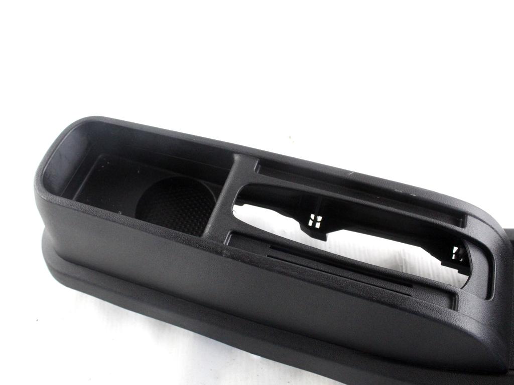 735410324 TUNNEL CENTRALE FIAT GRANDE PUNTO 1.2 B 48KW 5M 5P (2008) RICAMBIO USATO