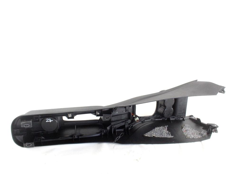 735410324 TUNNEL CENTRALE FIAT GRANDE PUNTO 1.2 B 48KW 5M 5P (2008) RICAMBIO USATO