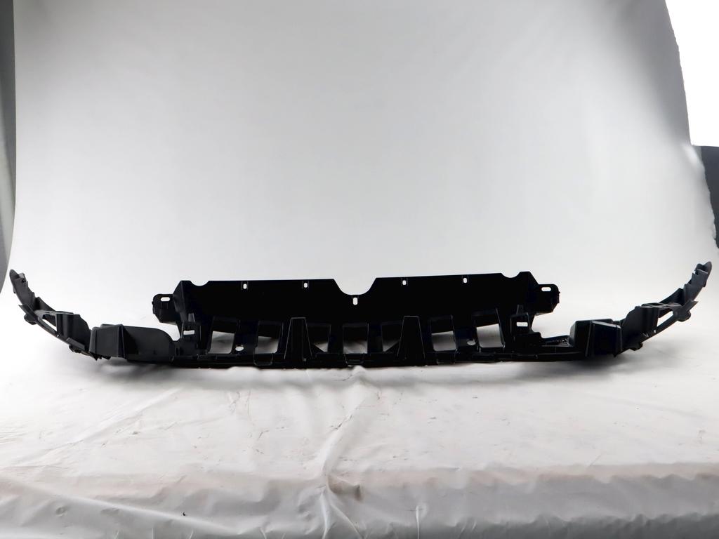 7416J5 SUPPORTO CENTRALE RIVESTIMENTO INTERNO PARAURTI ANTERIORE CITROEN BERLINGO 1.6 D 68KW 5M 5P (2008) RICAMBIO USATO 