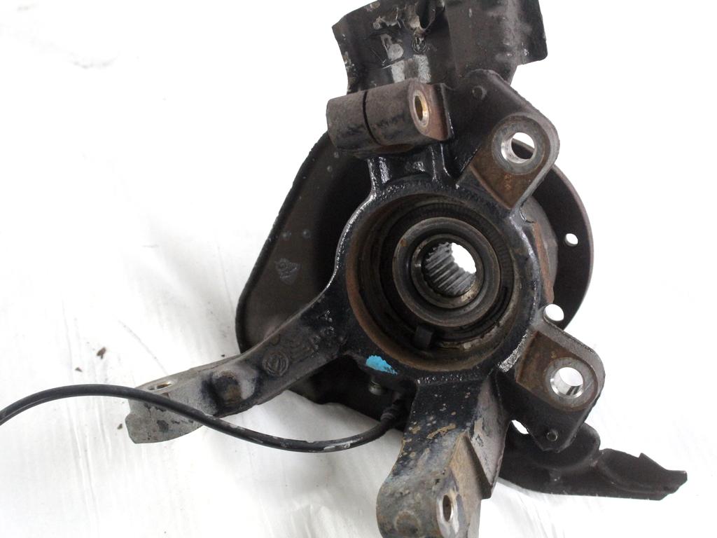 50702043 MONTANTE SOSPENSIONE ANTERIORE DESTRO MOZZO CUSCINETTO 7608131 71745046 LANCIA MUSA 1.4 B 70KW 5M 5P (2005) RICAMBIO USATO