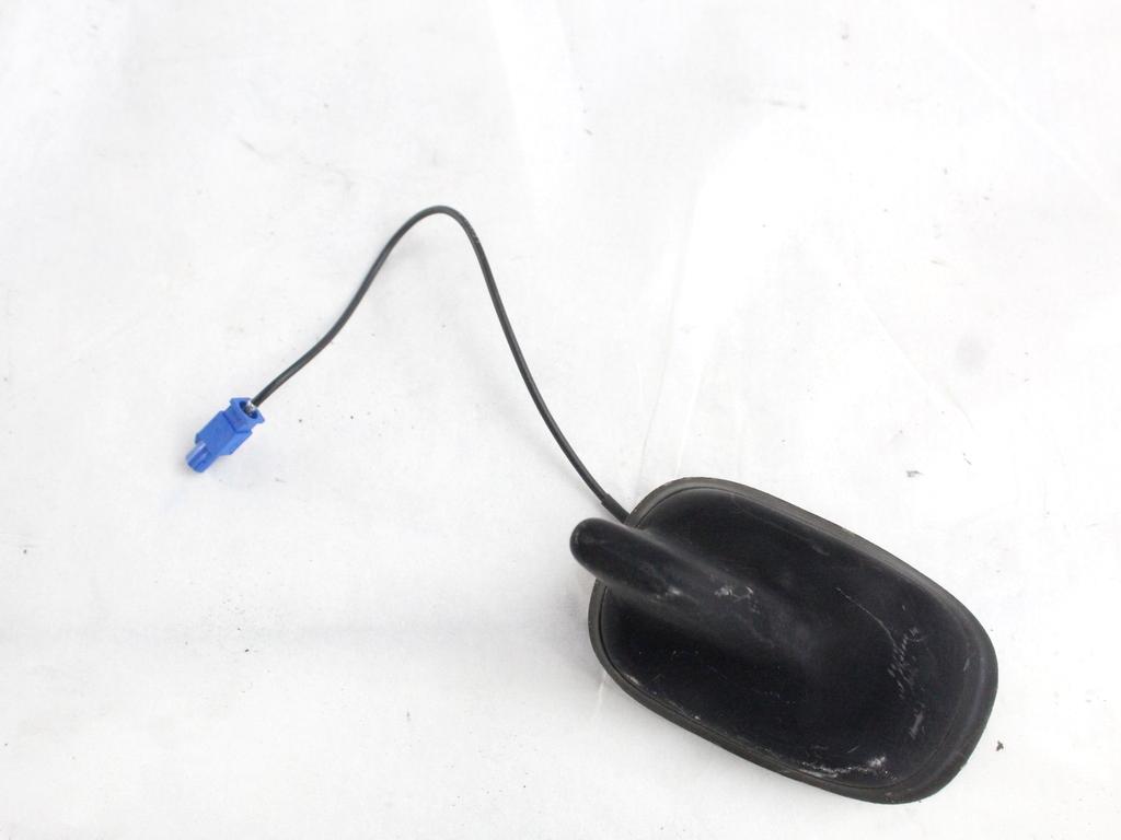 3C0035507AA PINNA ANTENNA TETTO SISTEMA DI NAVIGAZIONE SATELLITARE VOLKSWAGEN PASSAT SW 1.4 M 110KW AUT 5P (2013) RICAMBIO USATO