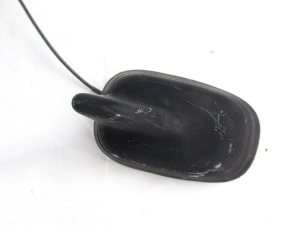 3C0035507AA PINNA ANTENNA TETTO SISTEMA DI NAVIGAZIONE SATELLITARE VOLKSWAGEN PASSAT SW 1.4 M 110KW AUT 5P (2013) RICAMBIO USATO