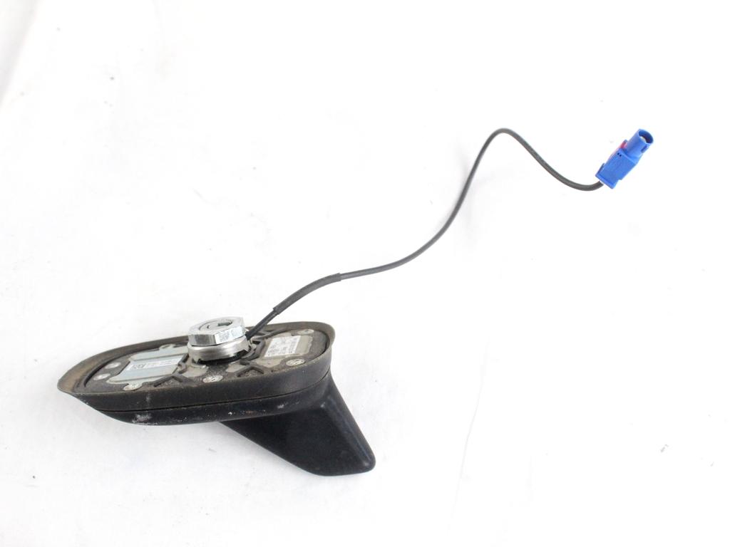 3C0035507AA PINNA ANTENNA TETTO SISTEMA DI NAVIGAZIONE SATELLITARE VOLKSWAGEN PASSAT SW 1.4 M 110KW AUT 5P (2013) RICAMBIO USATO