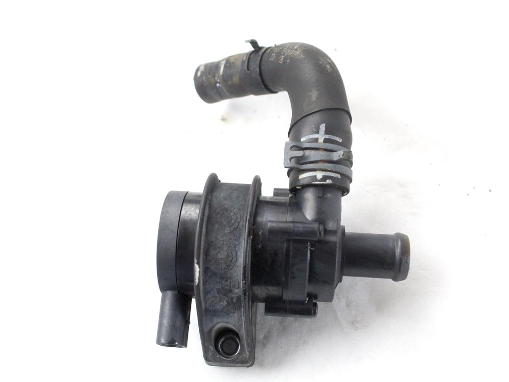 POMPA ACQUA SECONDARIA VOLKSWAGEN PASSAT SW 1.4 M 110KW AUT 5P (2013) RICAMBIO USATO