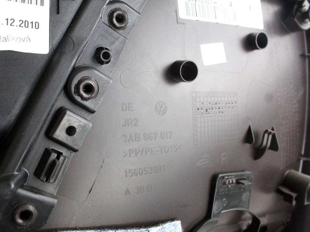 3AB867012EOJW PANNELLO INTERNO PORTA ANTERIORE DESTRA CON RIVESTIMENTO IN PELLE VOLKSWAGEN PASSAT SW 1.4 M 110KW AUT 5P (2013) RICAMBIO USATO