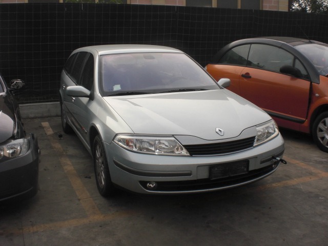 RENAULT LAGUNA SW 1.9 D 88KW 6M 5P (2003) RICAMBI IN MAGAZZINO 