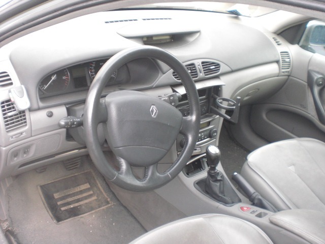 RENAULT LAGUNA SW 1.9 D 88KW 6M 5P (2003) RICAMBIO USATO 