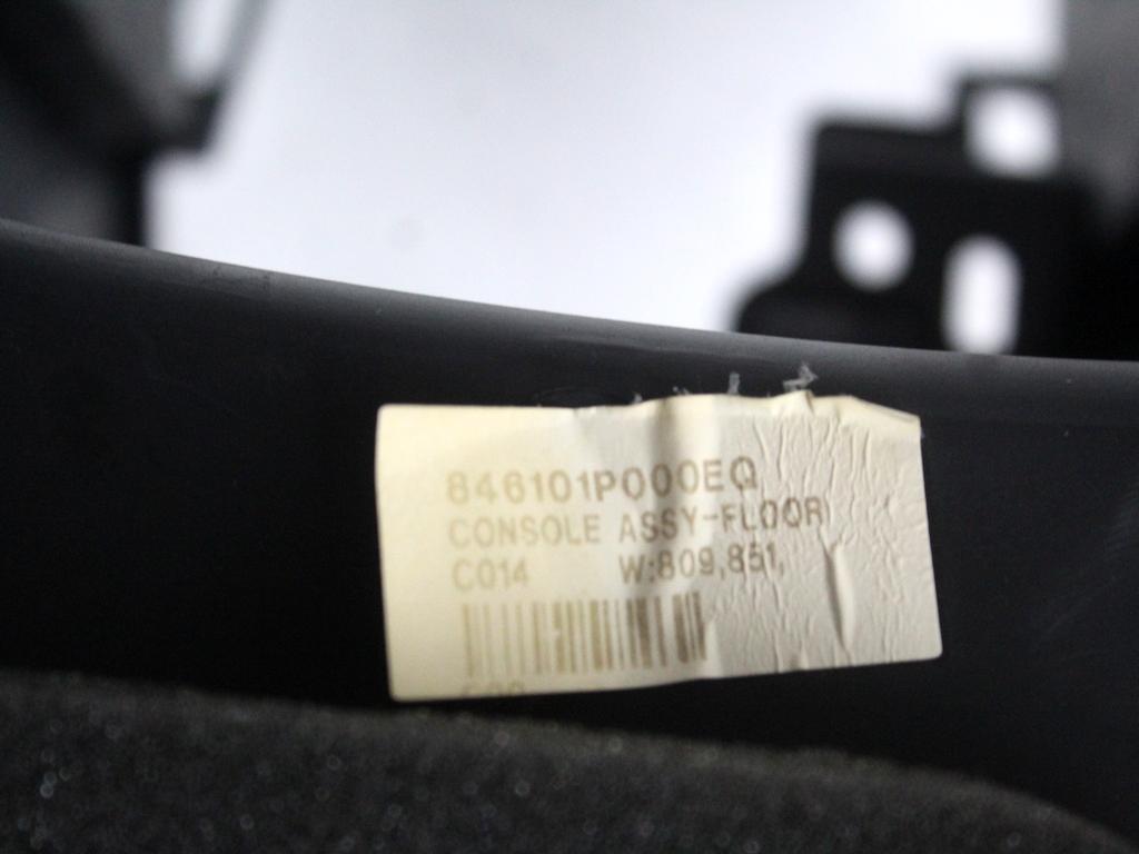 846101P900EQ TUNNEL CENTRALE HYUNDAI IX20 1.4 B 66KW 5M 5P (2011) RICAMBIO USATO 