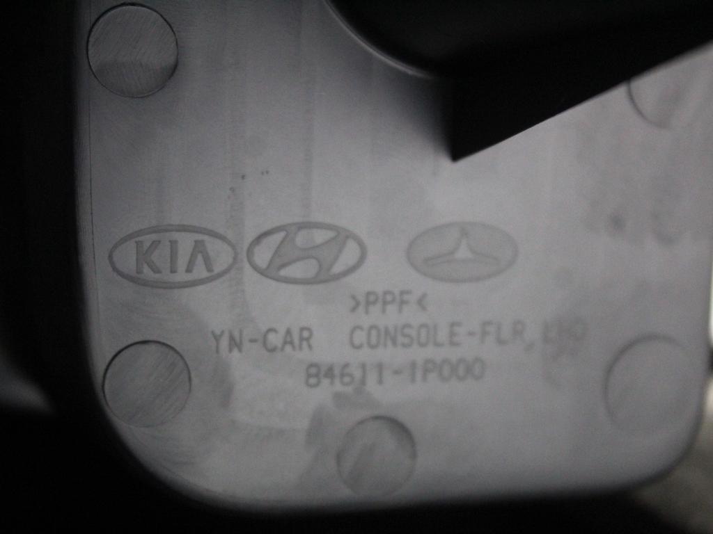 846101P900EQ TUNNEL CENTRALE HYUNDAI IX20 1.4 B 66KW 5M 5P (2011) RICAMBIO USATO 