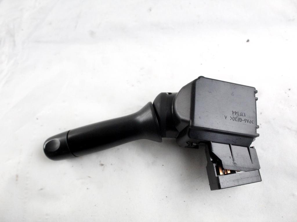 B000777880 DEVIOLUCI GRUPPO DI COMANDO TERGICRISTALLI CITROEN C1 1.0 B 51KW 5M 5P (2015) RICAMBIO USATO