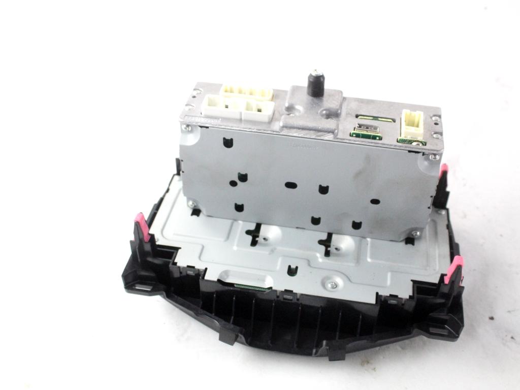 86120-0H040 AUTORADIO CITROEN C1 1.0 B 51KW 5M 5P (2015) RICAMBIO USATO ( NON FORNIAMO CODICE AUTORADIO , SOLO NUMERO TELAIO VEICOLO )