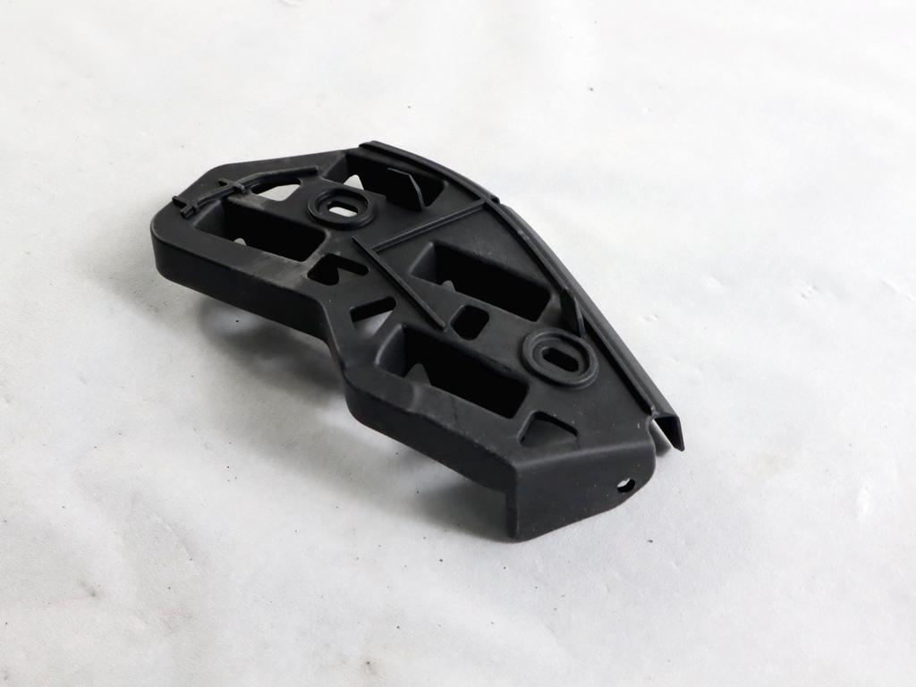 6Q0807184A SUPPORTO PARAURTI ANTERIORE LATO DESTRO VOLKSWAGEN POLO 1.4 B 55KW 5M 5P (2005) RICAMBIO USATO 