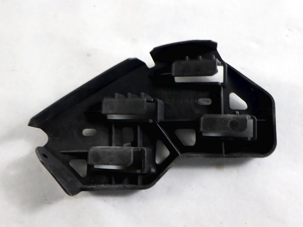 6Q0807184A SUPPORTO PARAURTI ANTERIORE LATO DESTRO VOLKSWAGEN POLO 1.4 B 55KW 5M 5P (2005) RICAMBIO USATO 