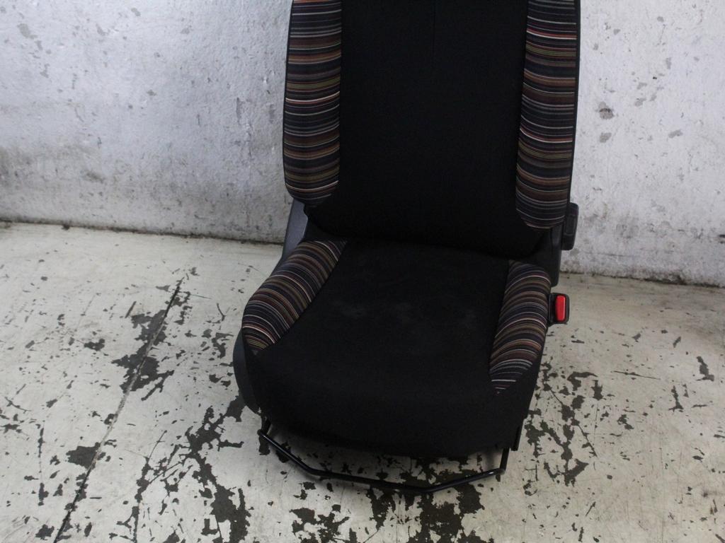 B000653480 SEDILE ANTERIORE DESTRO PASSEGGERO CITROEN C1 1.0 B 51KW 5M 5P (2015) RICAMBIO USATO