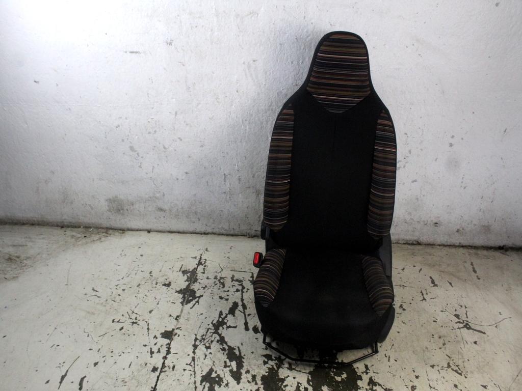 B000653280 SEDILE ANTERIORE SINISTRO GUIDATORE CITROEN C1 1.0 B 51KW 5M 5P (2015) RICAMBIO USATO