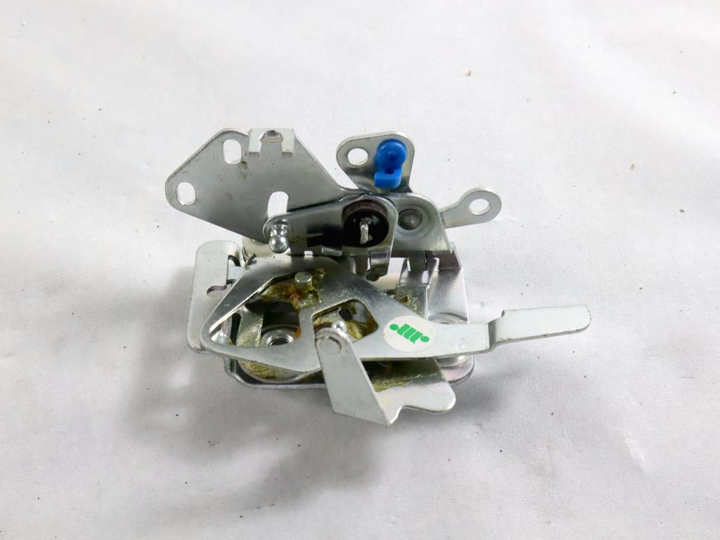 93924714 CHIUSURA SERRATURA MANUALE PORTA ANTERIORE SINISTRA IVECO DAILY 2.5 D RICAMBIO NUOVO