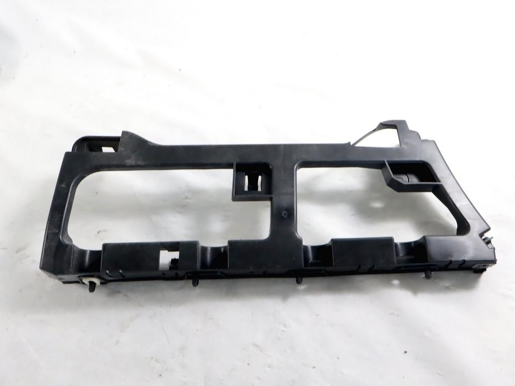 9810782680 STAFFA SUPPORTO PARAURTI POSTERIORE LATO SINISTRO PEUGEOT TRAVELLER 1.5D 75KW (2018) RICAMBIO USATO