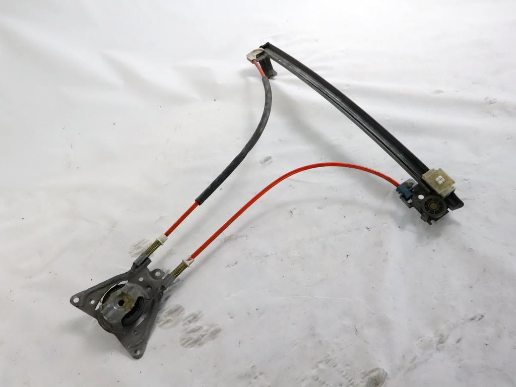 9222G9 MECCANSIMO ALZA-VETRO ALZA-CRISTALLO PORTA ANTERIORE DESTRA PEUGEOT 106 1.0 B 37KW 5M 5P (1997) RICAMBIO USATO