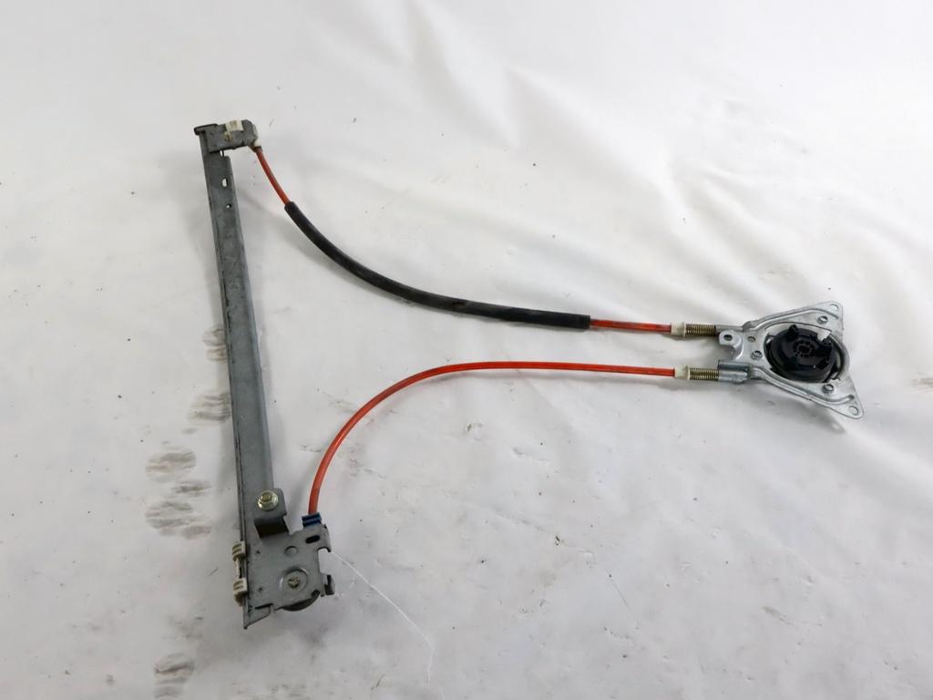 9222G9 MECCANSIMO ALZA-VETRO ALZA-CRISTALLO PORTA ANTERIORE DESTRA PEUGEOT 106 1.0 B 37KW 5M 5P (1997) RICAMBIO USATO