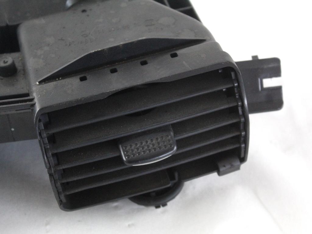 1688300054 BOCCHETTE AERAZIONE CENTRALI CRUSCOTTO MERCEDES CLASSE A 170 W168 1.7 D 66KW 5M 5P (2000) RICAMBIO USATO 
