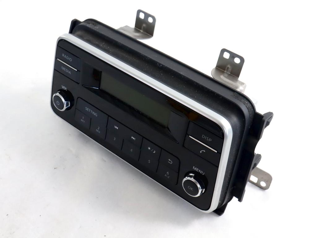 28027-5FA0B AUTORADIO NISSAN MICRA 1.0 B 52KW 5M 5P (2017) RICAMBIO USATO (NON FORNIAMO CODICE AUTORADIO, MA SOLO NUMERO DI TELAIO VEICOLO)