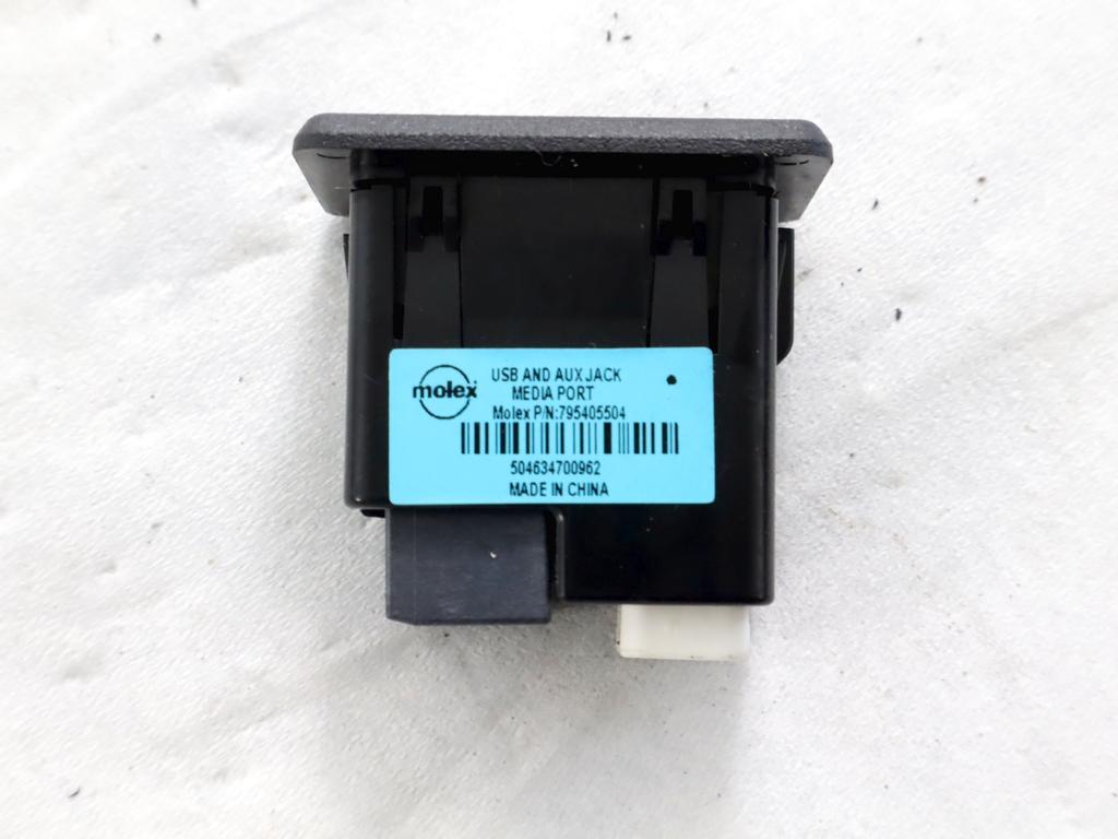 280234BA0B PORTA INGRESSO AUX NISSAN MICRA 1.0 B 52KW 5M 5P (2017) RICAMBIO USATO 