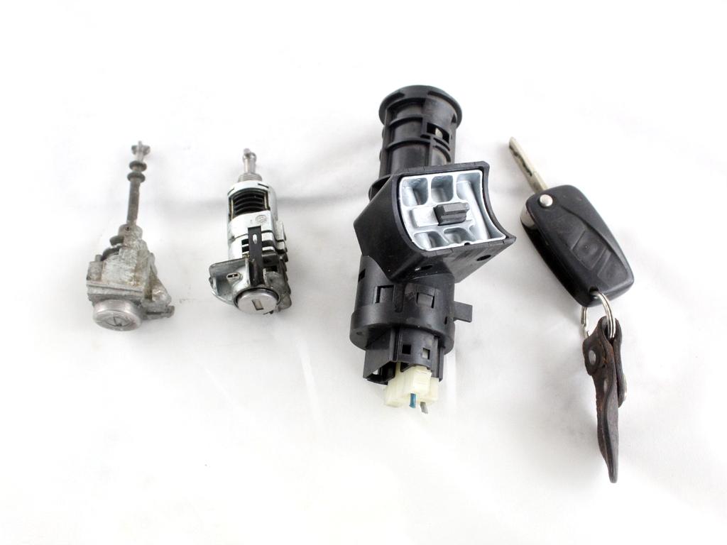 46760152 KIT BLOCCHETTI ACCENSIONE APERTURA CON CHIAVE FIAT IDEA 1.2 B 59KW 5M 5P (2008) RICAMBIO USATO