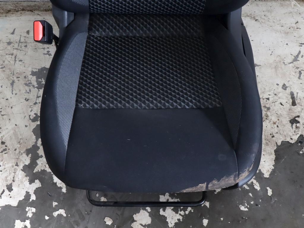 871545FE0A SEDILE ANTERIORE SINISTRO GUIDATORE NISSAN MICRA 1.0 B 52KW 5M 5P (2017) RICAMBIO USATO 