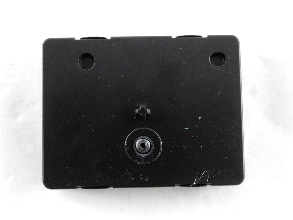 9226888 CENTRALINA AMPLIFICATORE ANTENNA BMW SERIE 1 116D F20 2.0 D 85KW 6M 5P (2012) RICAMBIO USATO