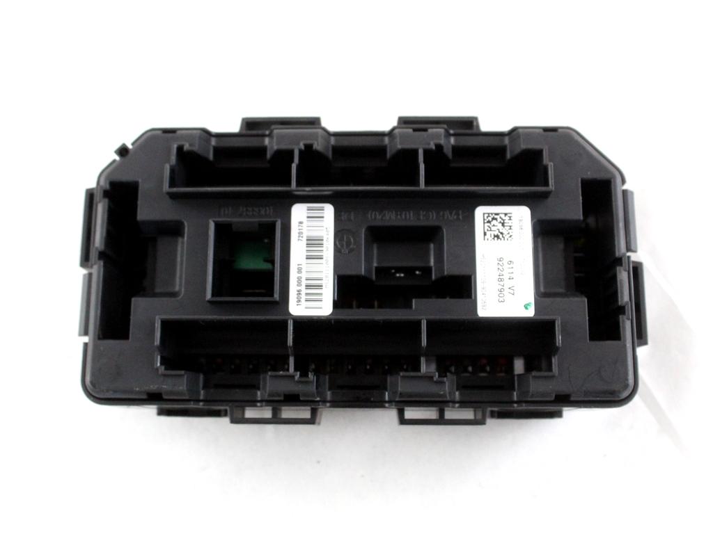 61149224879 CENTRALINA FUSIBILIERA SCATOLA FUSIBILI RELE BMW SERIE 1 116D F20 2.0 D 85KW 6M 5P (2012) RICAMBIO USATO
