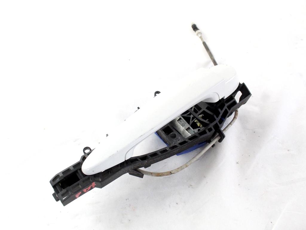 51217207562 MANIGLIA ESTERNA PORTA POSTERIORE DESTRA BMW SERIE 1 116D F20 2.0 D 85KW 6M 5P (2012) RICAMBIO USATO