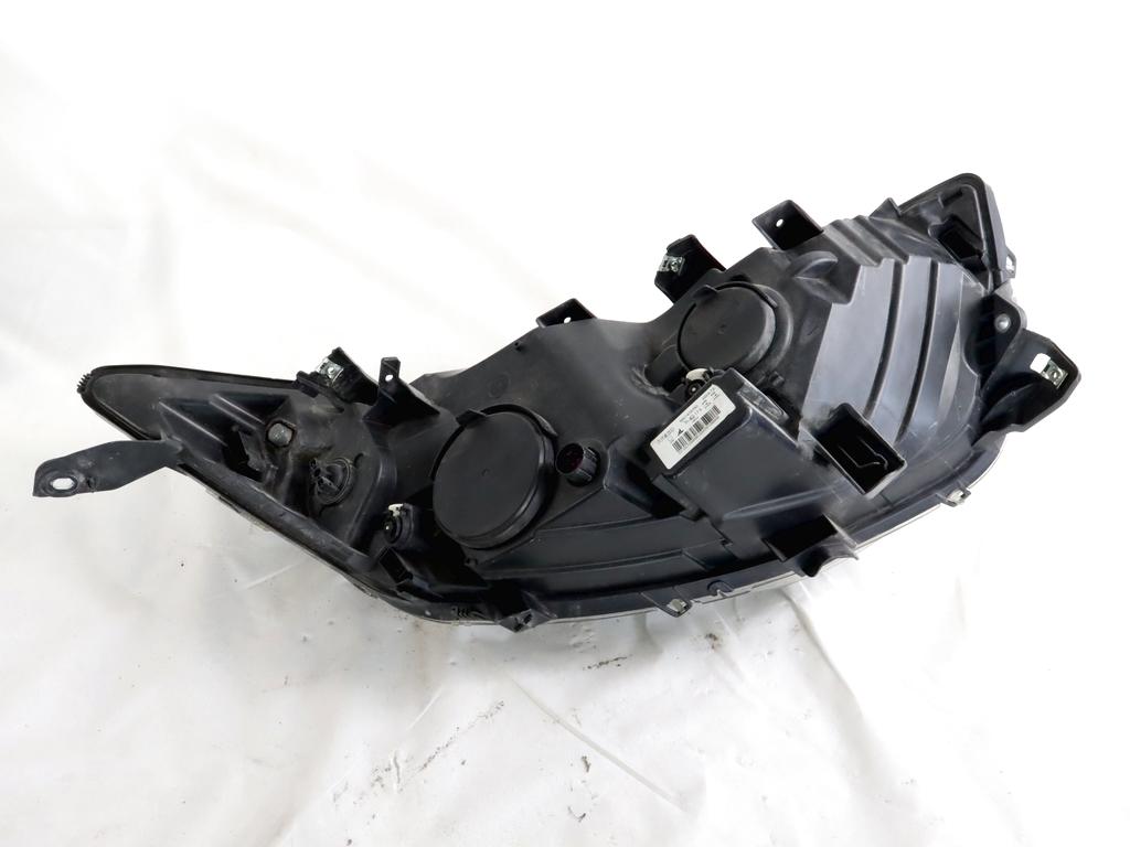 5801473750 FARO FANALE ANTERIORE SINISTRO IVECO DAILY 3.0 (2017) RICAMBIO USATO
