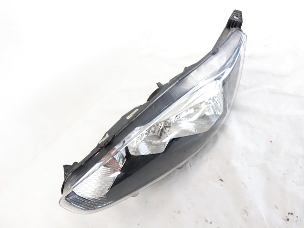 C1BB-13W030-AH FARO FANALE ANTERIORE SINISTRO FORD FIESTA 1.5 D 55KW 5M 5P (2014) RICAMBIO USATO SUPPORTI DANNEGGIATI