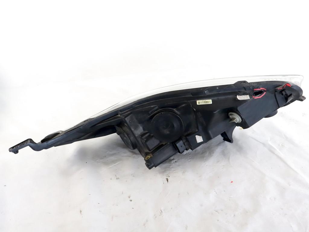C1BB-13W030-AH FARO FANALE ANTERIORE SINISTRO FORD FIESTA 1.5 D 55KW 5M 5P (2014) RICAMBIO USATO SUPPORTI DANNEGGIATI
