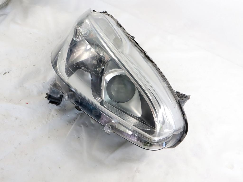 9810805880 FARO FANALE ANTERIORE DESTRO PEUGEOT 208 1.6 D 55KW 5M 5P (2016) RICAMBIO USATO 