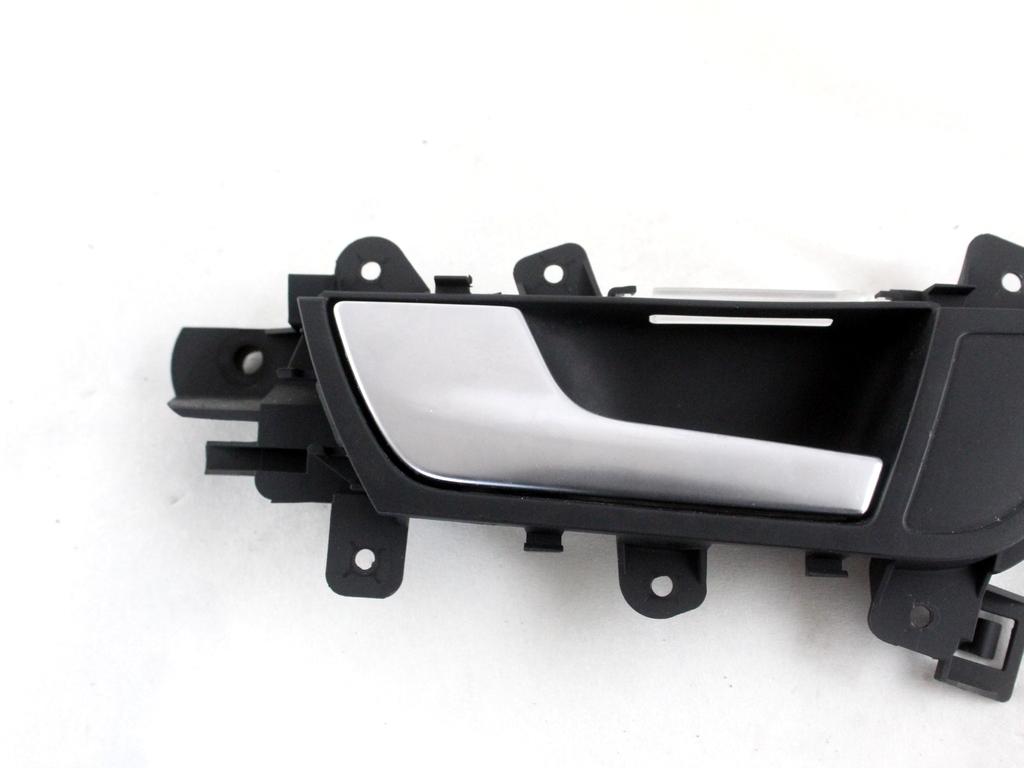 8K0839019 MANIGLIA INTERNA PORTA POSTERIORE SINISTRA AUDI A5 SPORTBACK 2.0 D 130KW 4X4 5P AUT (2013) RICAMBIO USATO