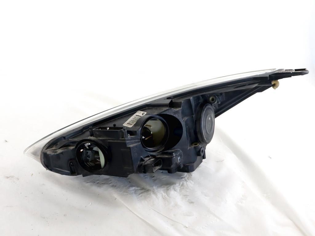 F1EB-13W029-AGA FARO FANALE ANTERIORE DESTRO FORD FOCUS SW 1.5 D 88KW 6M 5P (2018) RICAMBIO USATO 