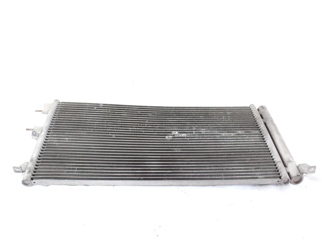 51960727 CONDENSATORE RADIATORE CLIMATIZZATORE CLIMA A/C FIAT PANDA 1.2 M 44KW 5M 5P (2009) RICAMBIO USATO