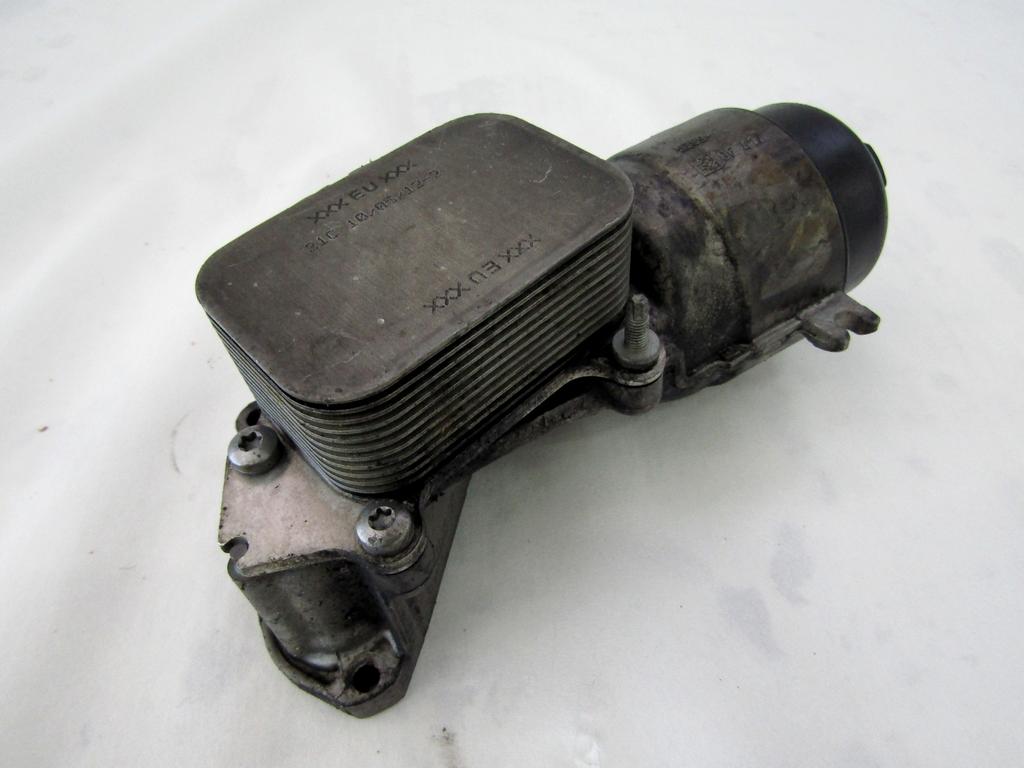 TOPLOTNI IZMENJEVALNIK/FILTER OLJA  OEM N. 9656969980 ORIGINAL REZERVNI DEL CITROEN DS3 (2009 - 2014) DIESEL LETNIK 2012