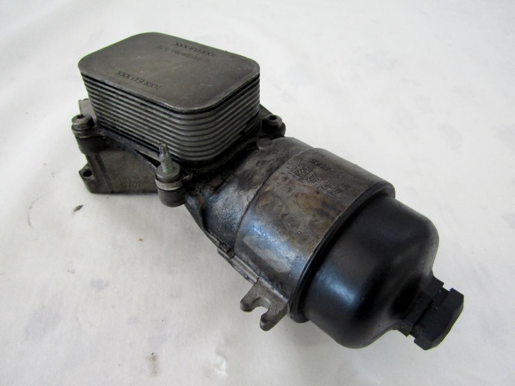 TOPLOTNI IZMENJEVALNIK/FILTER OLJA  OEM N. 9656969980 ORIGINAL REZERVNI DEL CITROEN DS3 (2009 - 2014) DIESEL LETNIK 2012