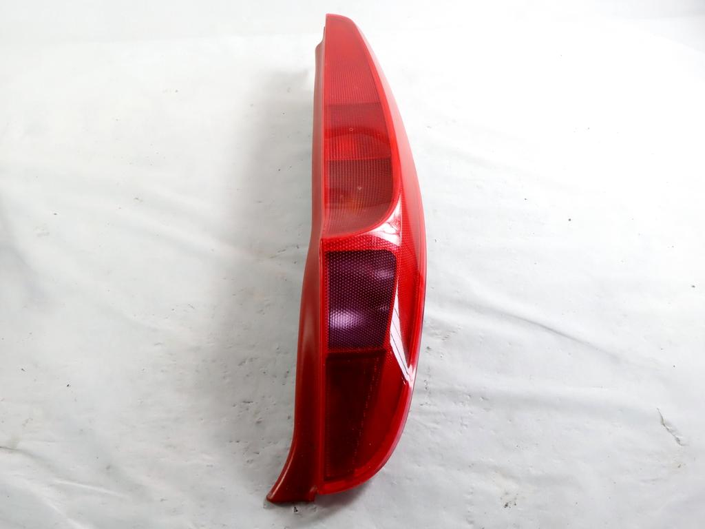 51764372 FARO FANALE POSTERIORE DESTRO FIAT PUNTO 1.2 G 44KW 5M 5P (2009) RICAMBIO USATO