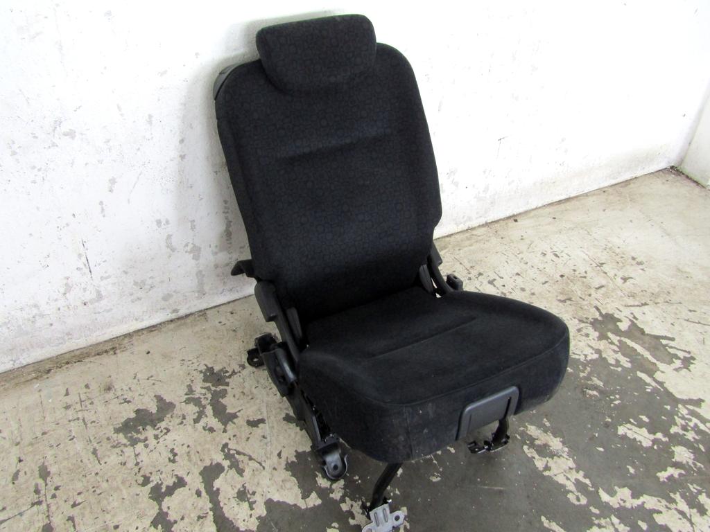 82926SJDJ01 SEDILE POSTERIORE CENTRALE HONDA FR-V 2.2 D 103KW 6M 5P (2006) RICAMBIO USATO