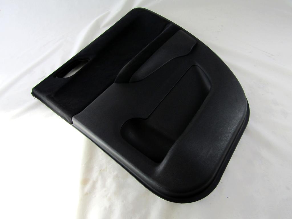 83703SJHE61ZA PANNELLO INTERNO PORTA POSTERIORE DESTRA HONDA FR-V 2.2 D 103KW 6M 5P (2006) RICAMBIO USATO