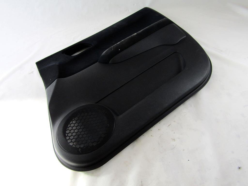 83503SJDE61ZA PANNELLO INTERNO PORTA ANTERIORE DESTRA HONDA FR-V 2.2 D 103KW 6M 5P (2006) RICAMBIO USATO