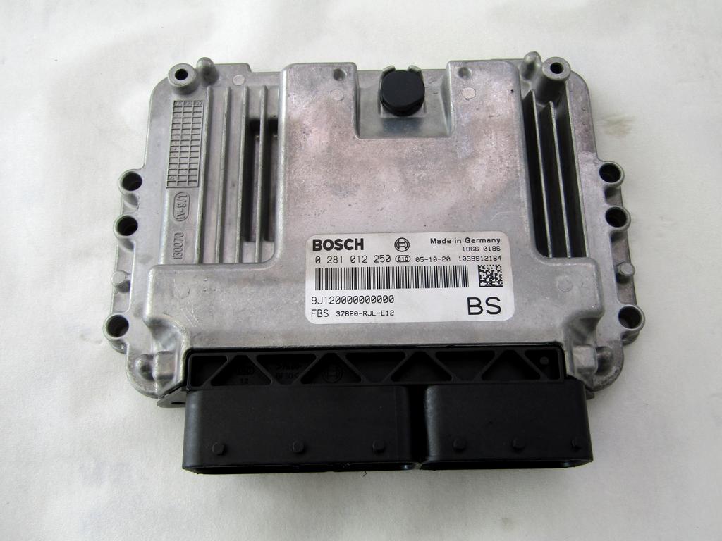 37820-RJL-E12 CENTRALINA INIEZIONE MOTORE HONDA FR-V 2.2 D 103KW 6M 5P (2006) RICAMBIO USATO