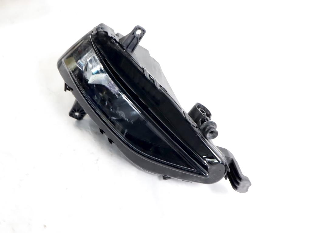 5G0941662F FARO FANALE PROIETTORE FENDINEBBIA ANTERIORE DESTRO VOLKSWAGEN GOLF 7.5 1.5 B 110KW AUT 5P (2017) RICAMBIO USATO 